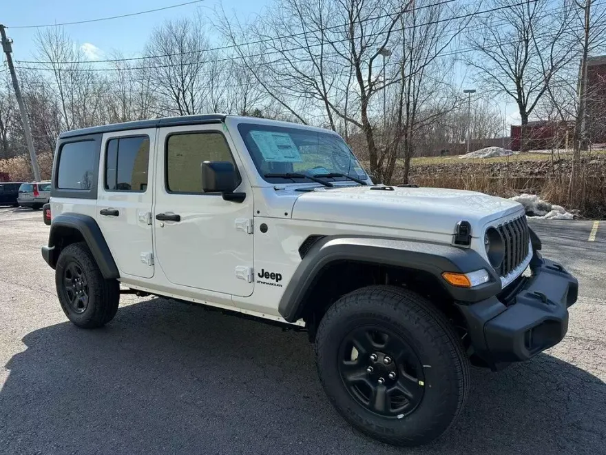 2025 Jeep Wrangler Unlimited Sport photo 1