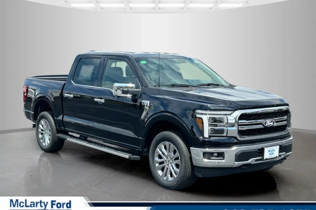 2025 Ford F-150 Lariat photo 1
