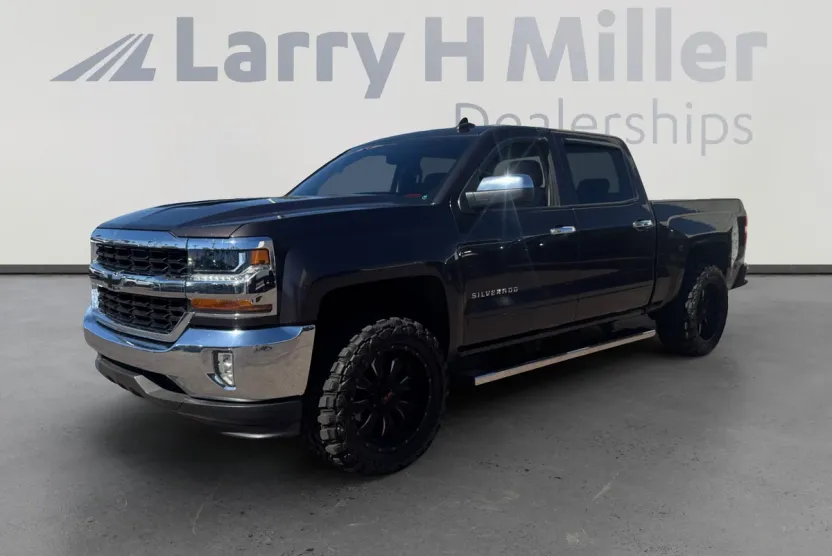 2016 Chevrolet Silverado 1500 LT photo 1