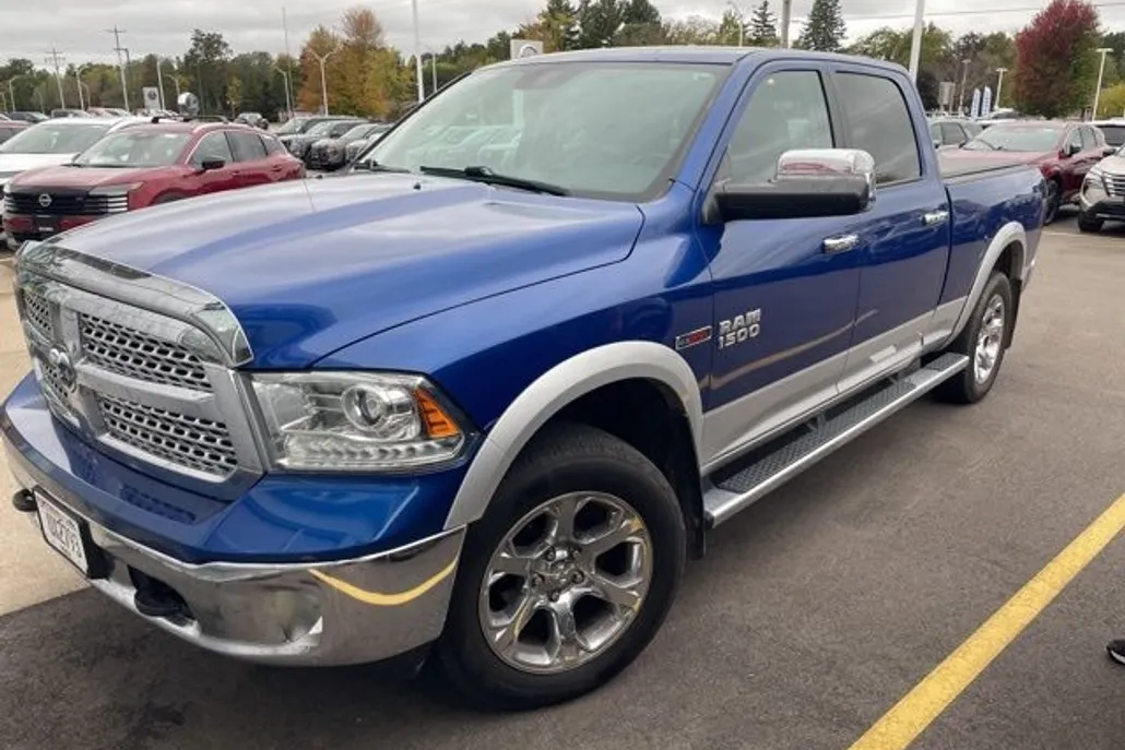 2015 Ram 1500 Laramie photo 1