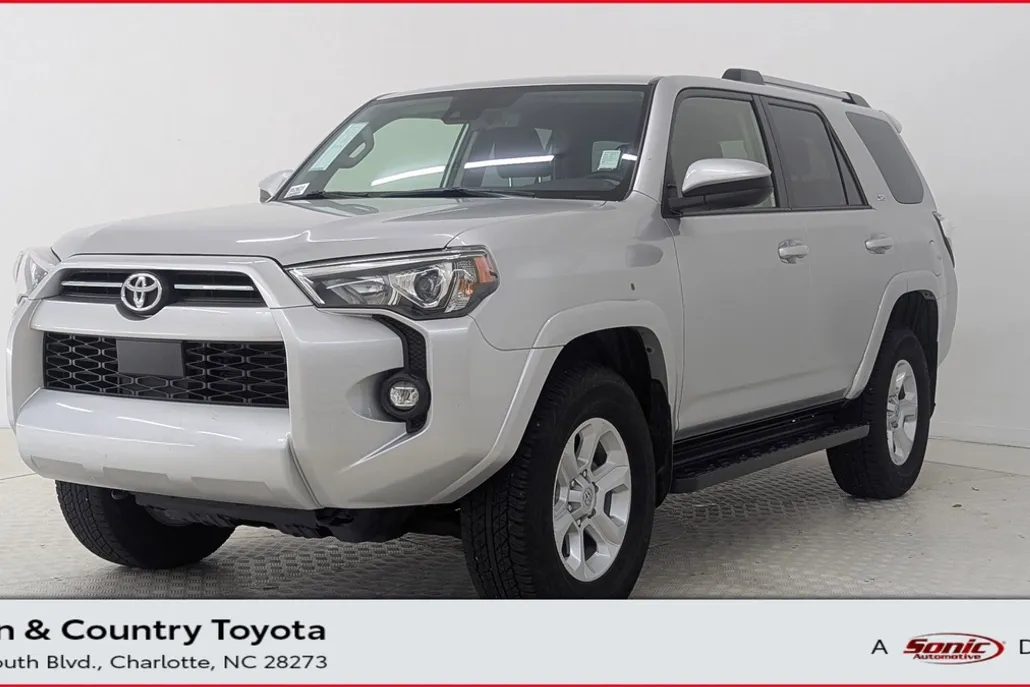 2024 Toyota 4Runner SR5 photo 1