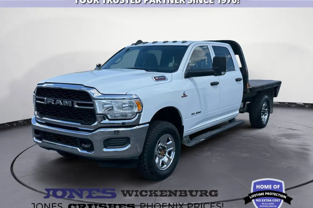 2022 Ram 3500 Tradesman photo 1