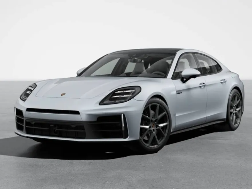 2026 Porsche Panamera E-Hybrid 4 photo 1