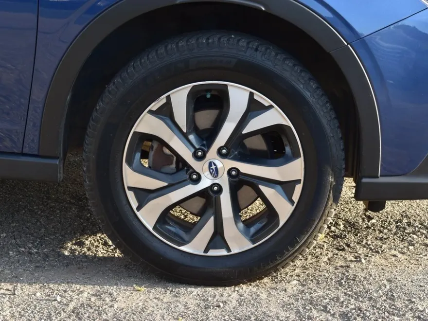2021 Subaru Outback Limited photo 1