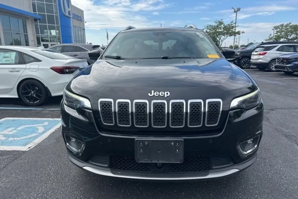 2019 Jeep Cherokee Limited photo 1