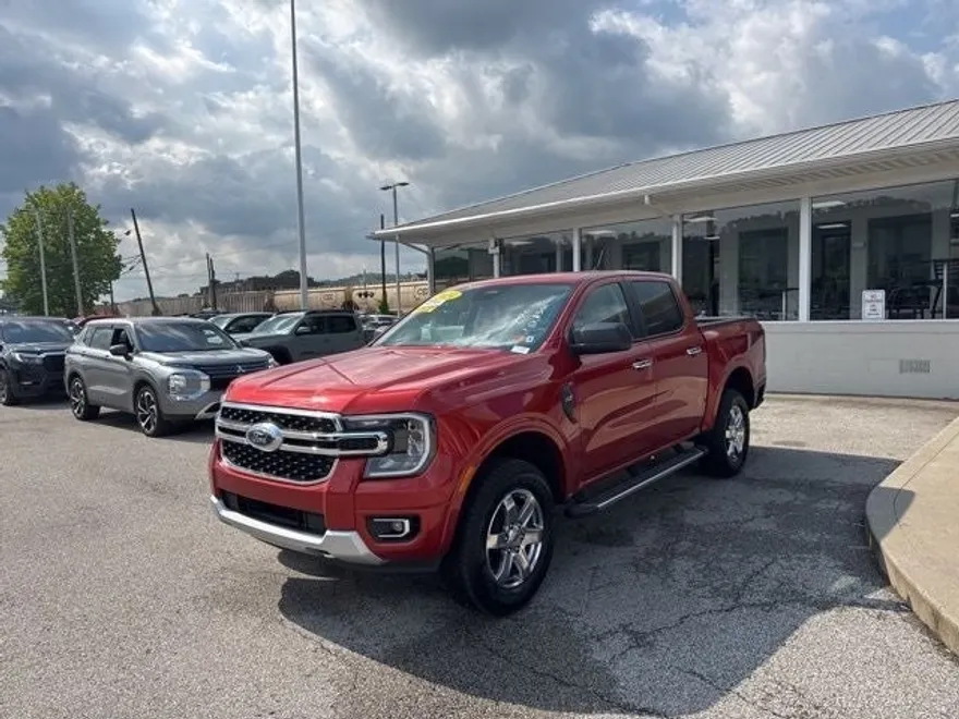 2024 Ford Ranger XLT photo 1