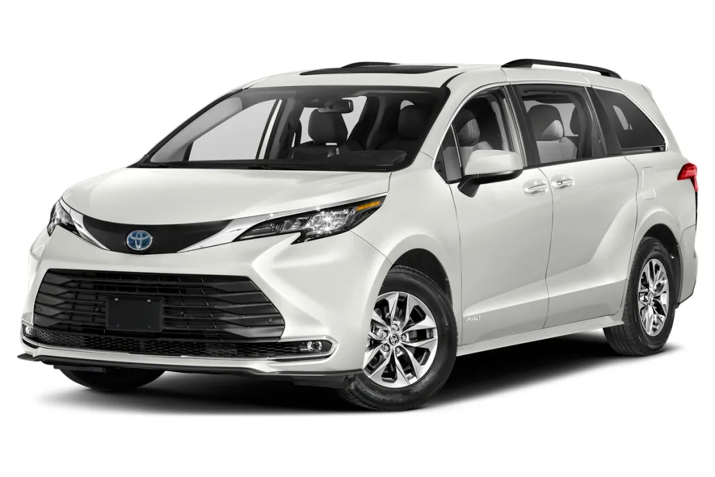 2021 Toyota Sienna XLE photo 1