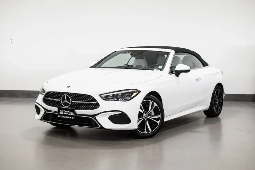 2025 Mercedes Benz CLE 300 4MATIC photo 1