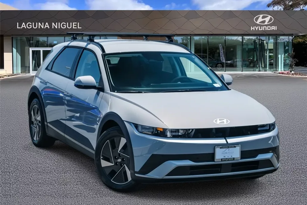 2025 Hyundai Ioniq 5 SEL photo 1