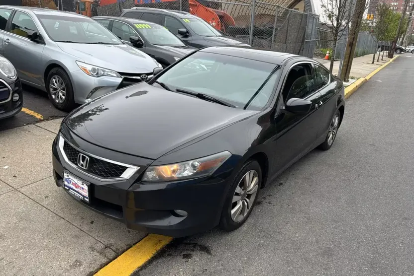2010 Honda Accord EX photo 1
