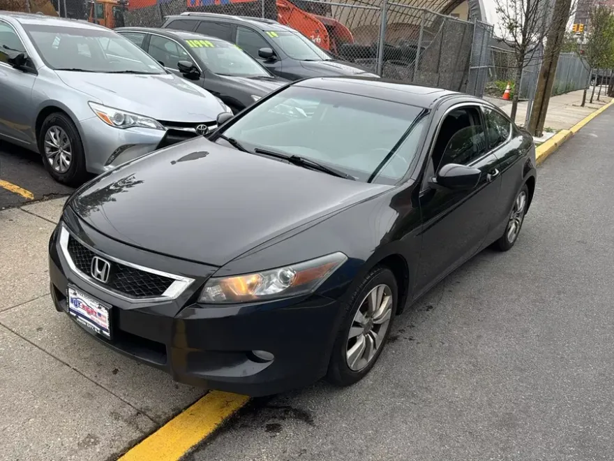 2010 Honda Accord EX photo 1