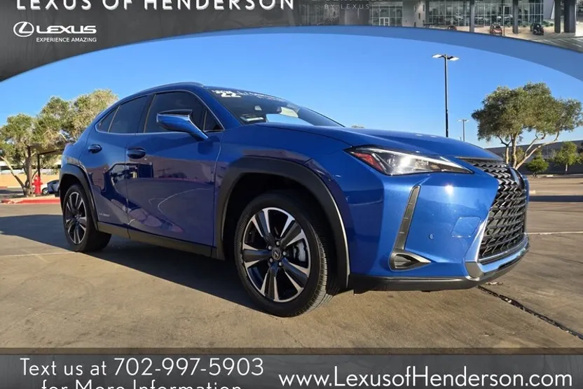 2022 Lexus UX photo 1