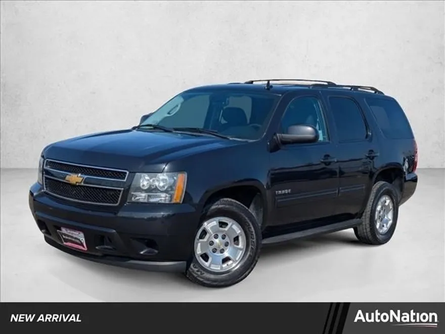 2013 Chevrolet Tahoe LS photo 1