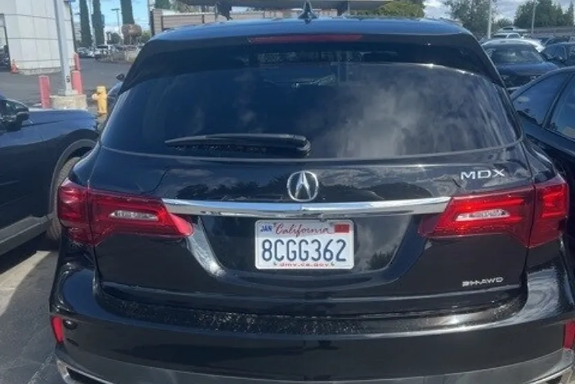 2017 Acura MDX SH-AWD Technology photo 1
