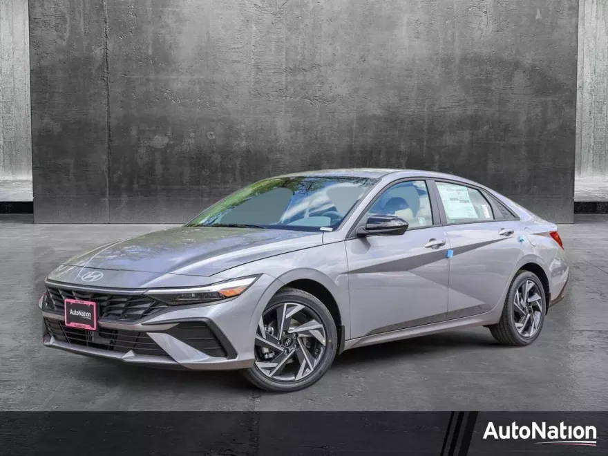 2025 Hyundai Elantra Hybrid SEL Sport photo 1