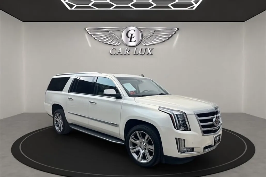 2015 Cadillac Escalade ESV Luxury photo 1