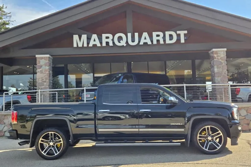 2016 Gmc Sierra 1500 Denali photo 1