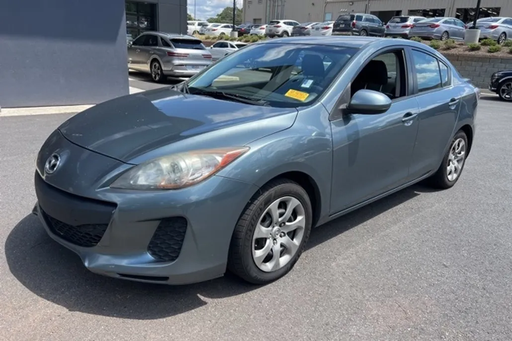 2012 Mazda Mazda3 i Sport photo 1