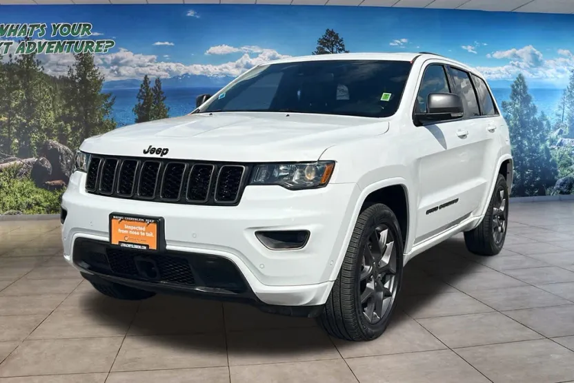 2021 Jeep Grand Cherokee Limited photo 1
