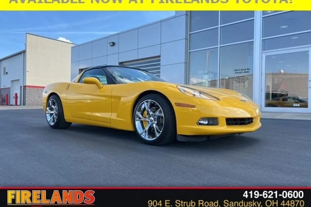 2005 Chevrolet Corvette Base Coupe photo 1