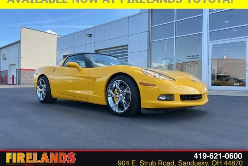 2005 Chevrolet Corvette Base Coupe photo 1