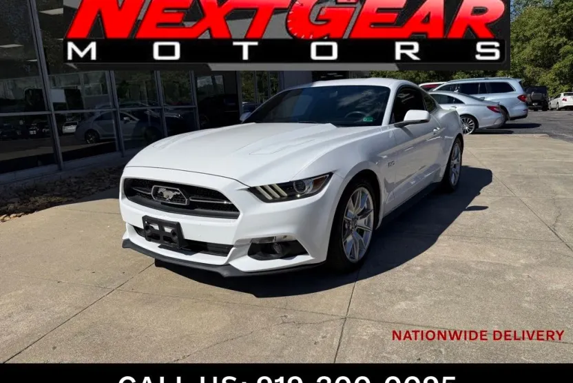 2015 Ford Mustang GT Premium photo 1