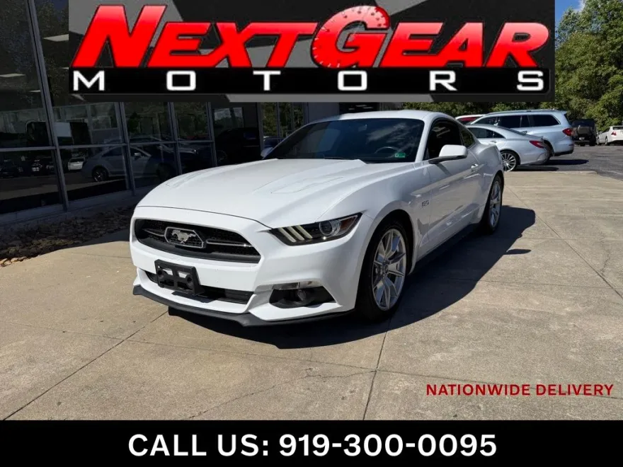 2015 Ford Mustang GT Premium photo 1