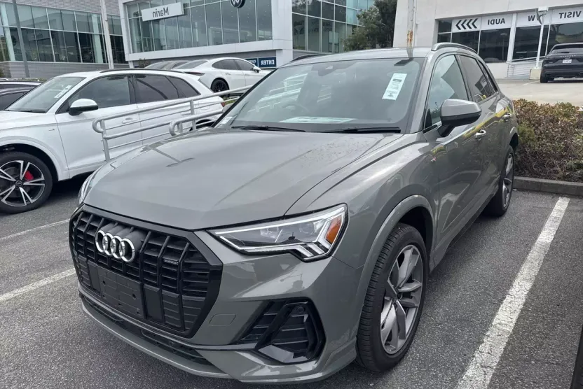 2025 Audi Q3 Premium S line photo 1