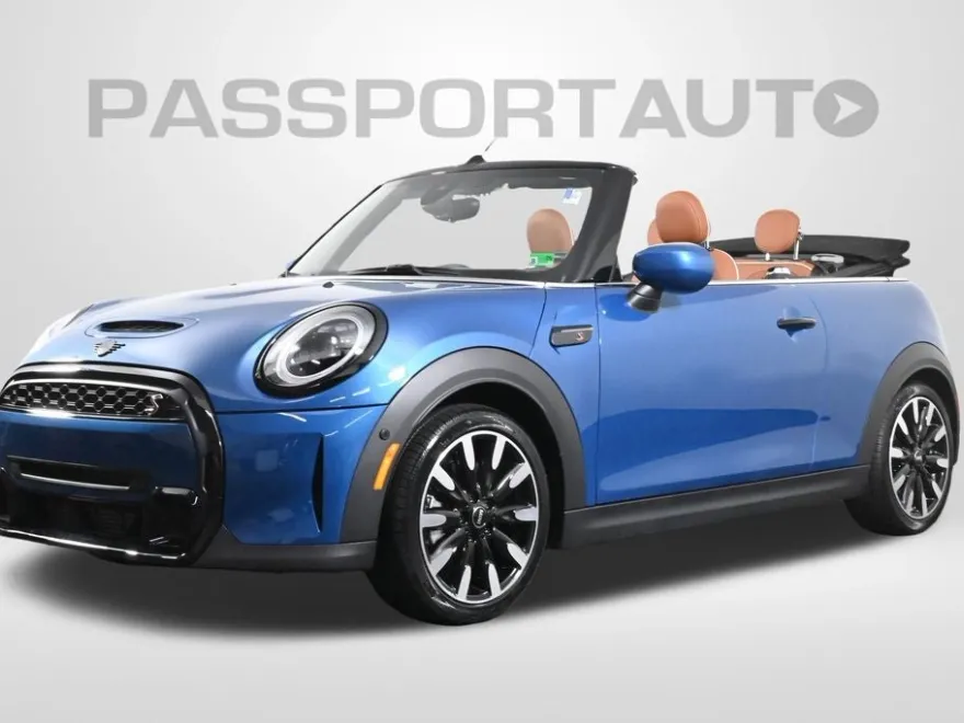 2024 Mini Cooper S Convertible photo 1