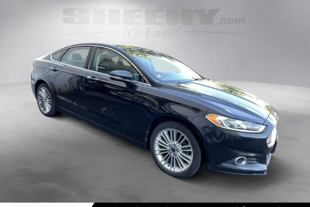 2014 Ford Fusion SE photo 1