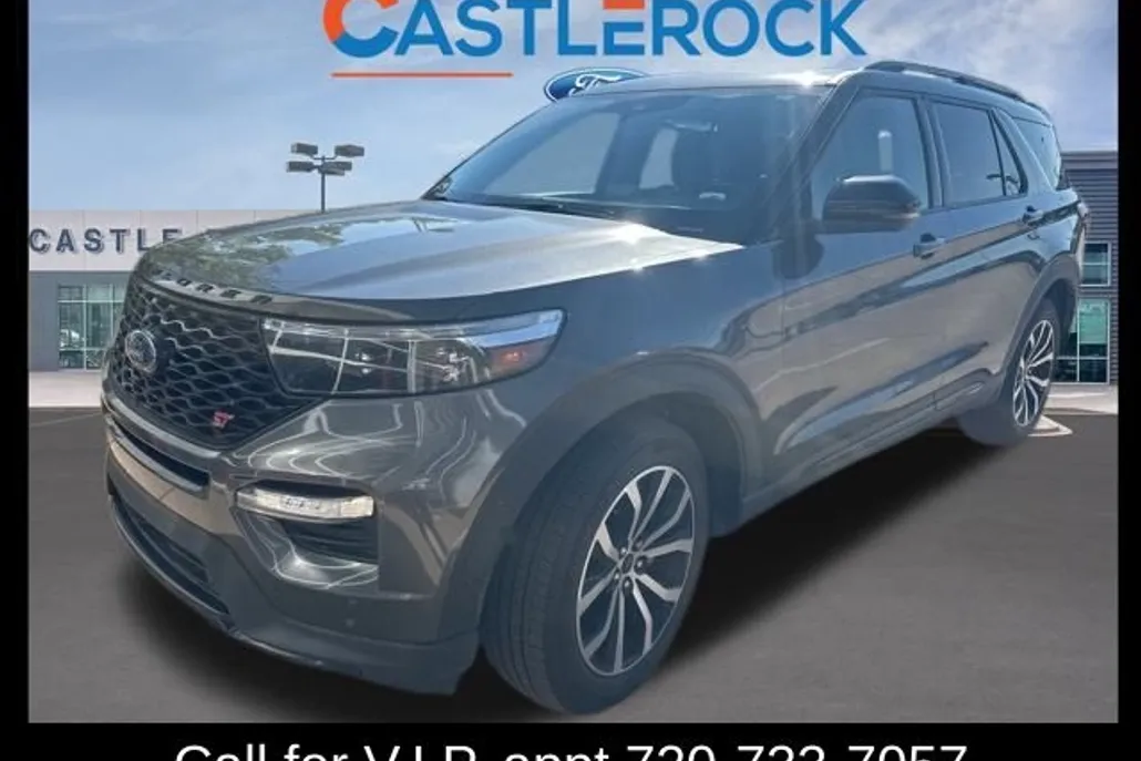 2020 Ford Explorer ST photo 1