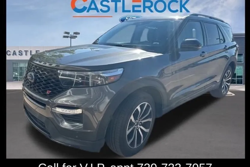 2020 Ford Explorer ST photo 1