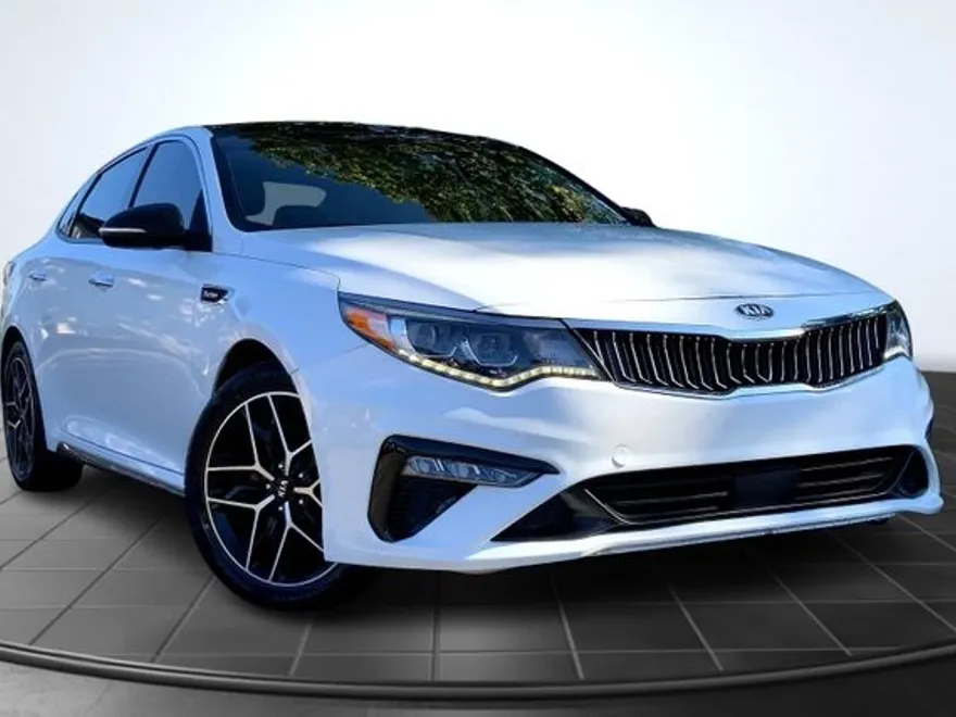 2019 Kia Optima SX Turbo photo 1