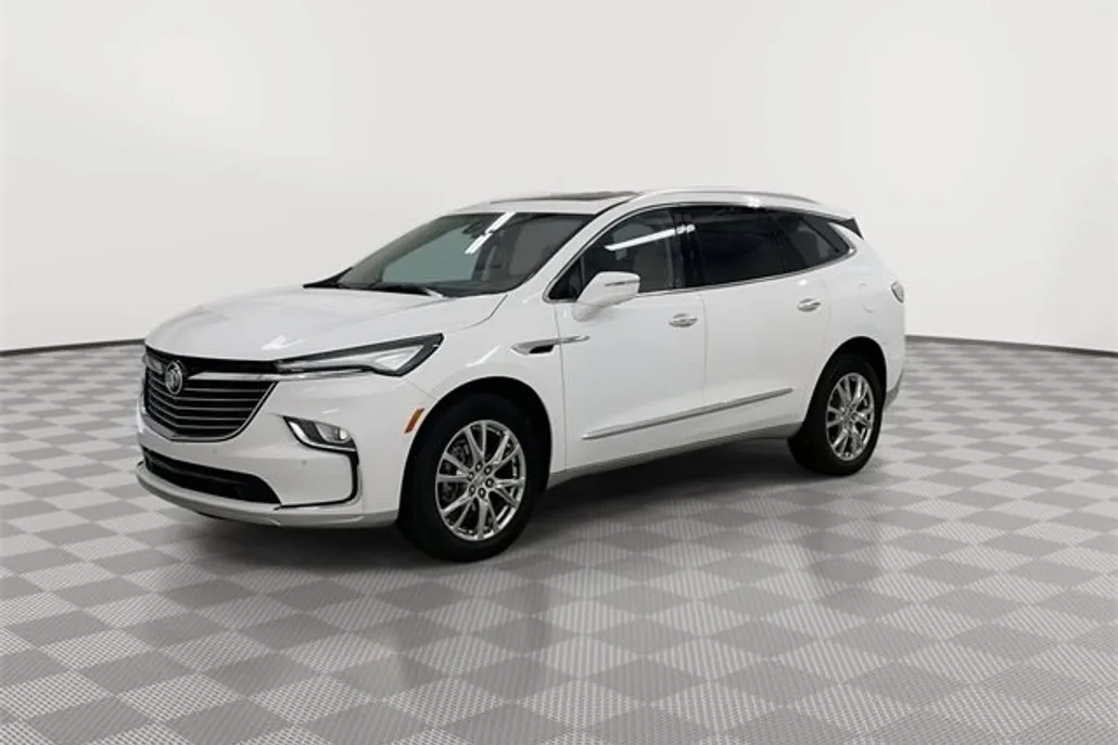 2023 Buick Enclave Premium photo 1