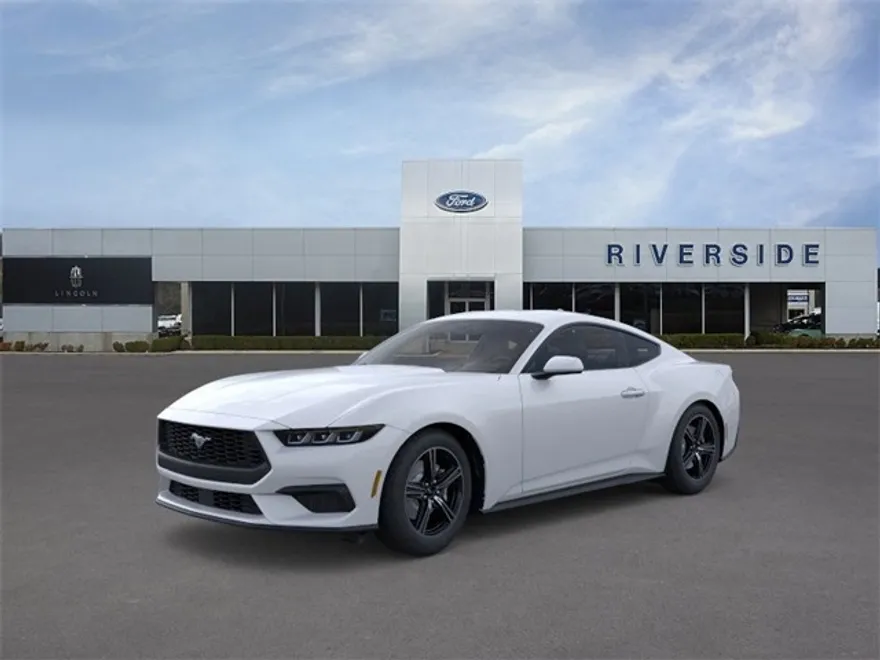 2025 Ford Mustang EcoBoost photo 1