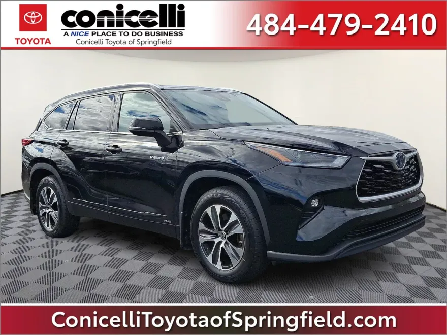 2021 Toyota Highlander XLE photo 1