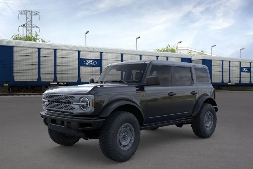 2025 Ford Bronco Badlands photo 1