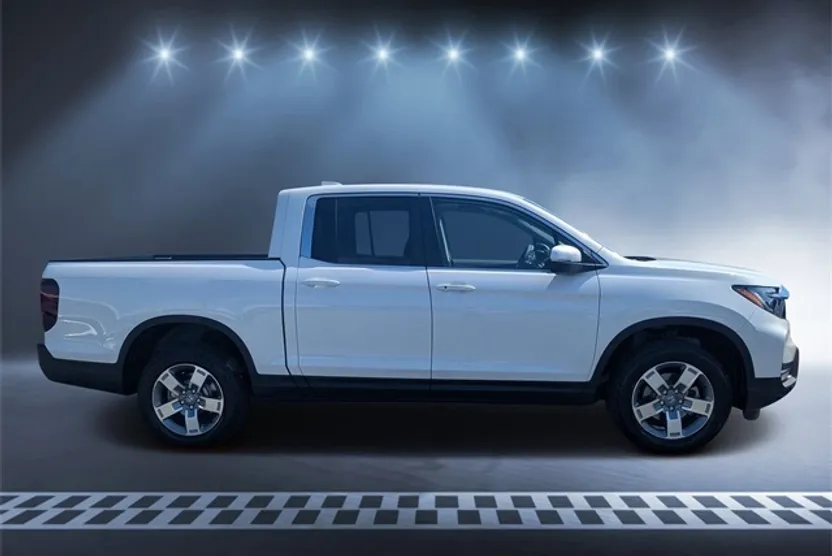 2025 Honda Ridgeline RTL photo 1