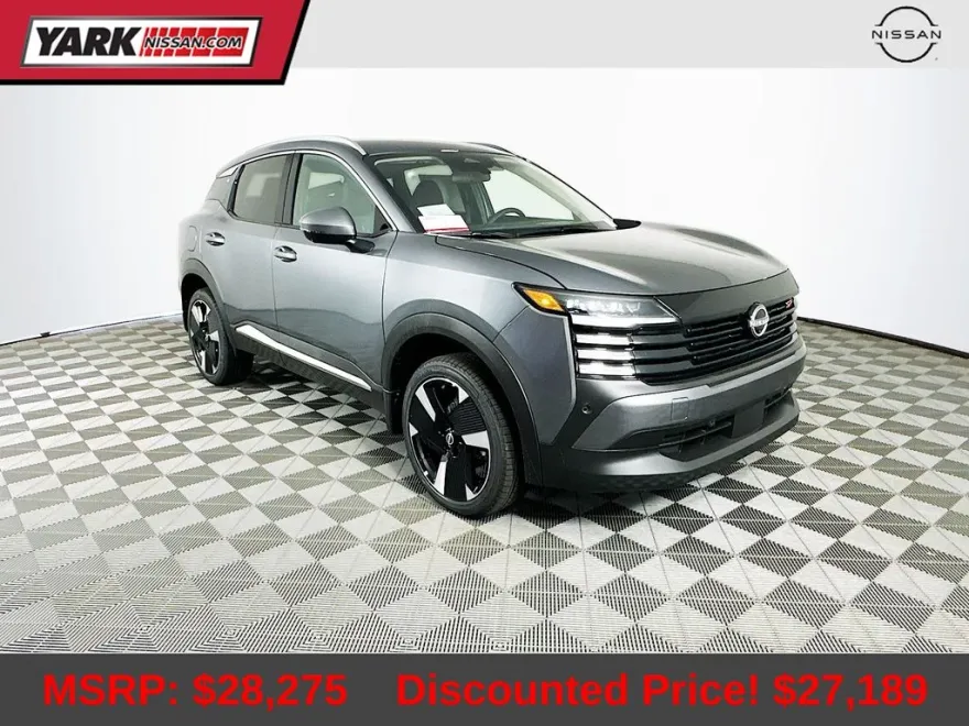 2025 Nissan Kicks SR photo 1