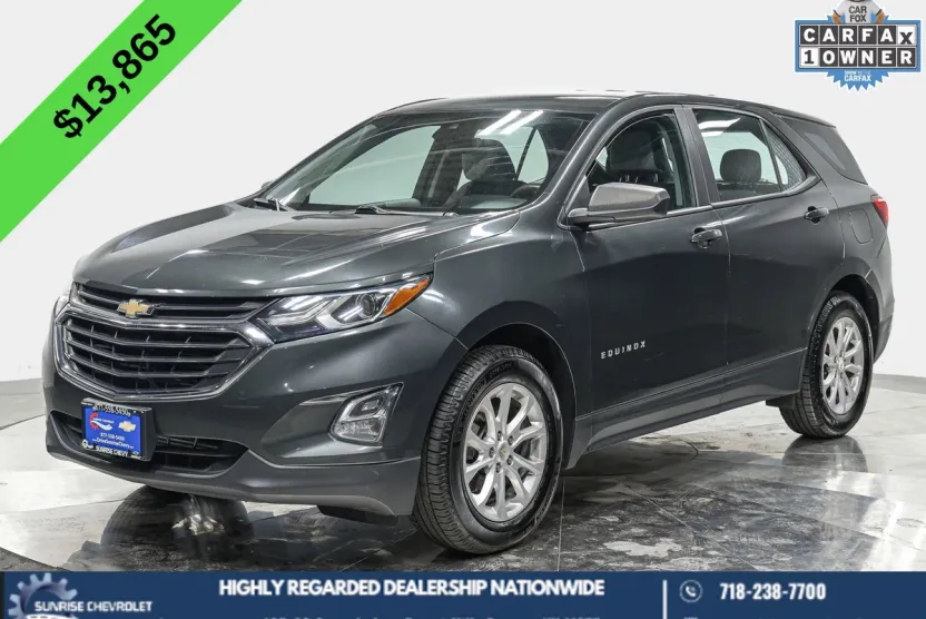 2020 Chevrolet Equinox LS photo 1