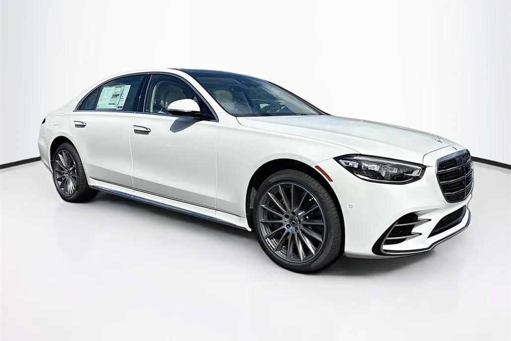 2026 Mercedes Benz S 580 4MATIC photo 1