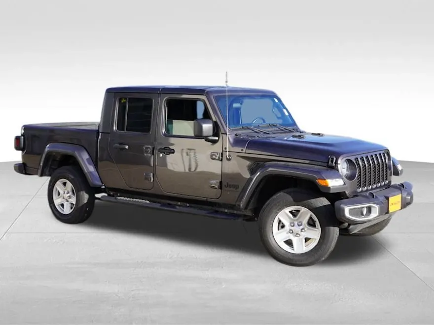 2022 Jeep Gladiator Sport S photo 1