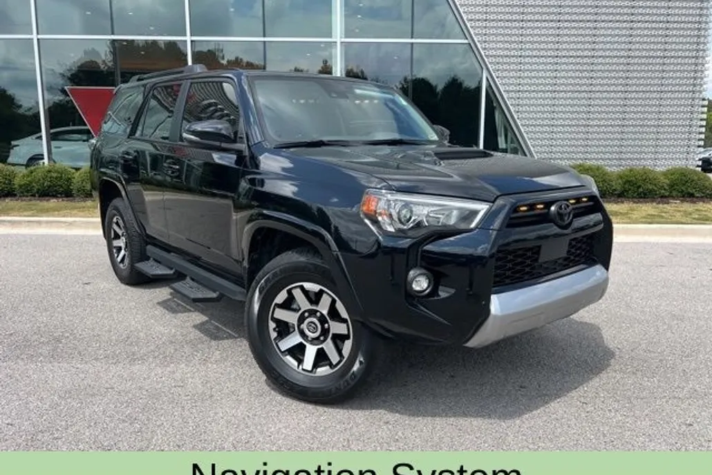 2023 Toyota 4Runner TRD Off-Road Premium photo 1