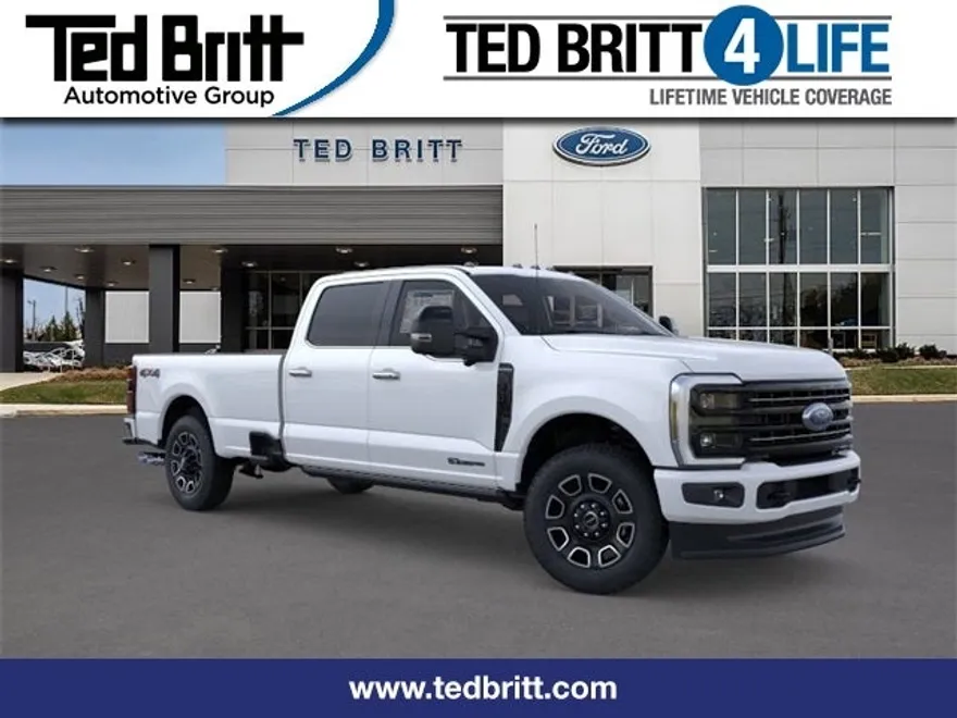 2025 Ford F-350 Platinum photo 1