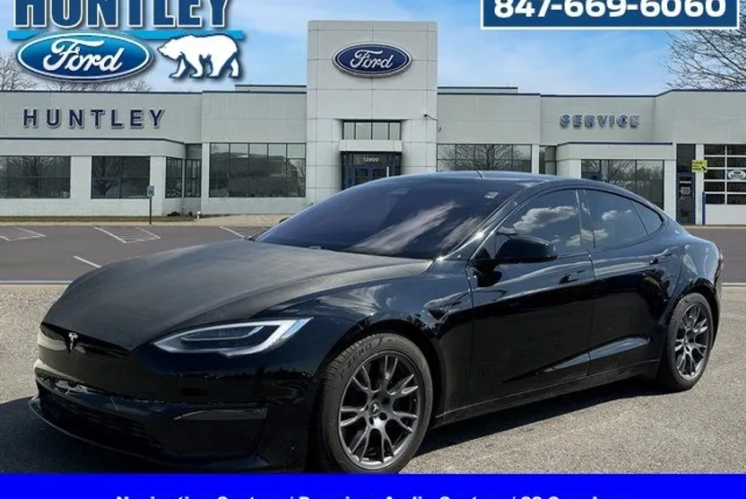 2021 Tesla Model S Plaid photo 1