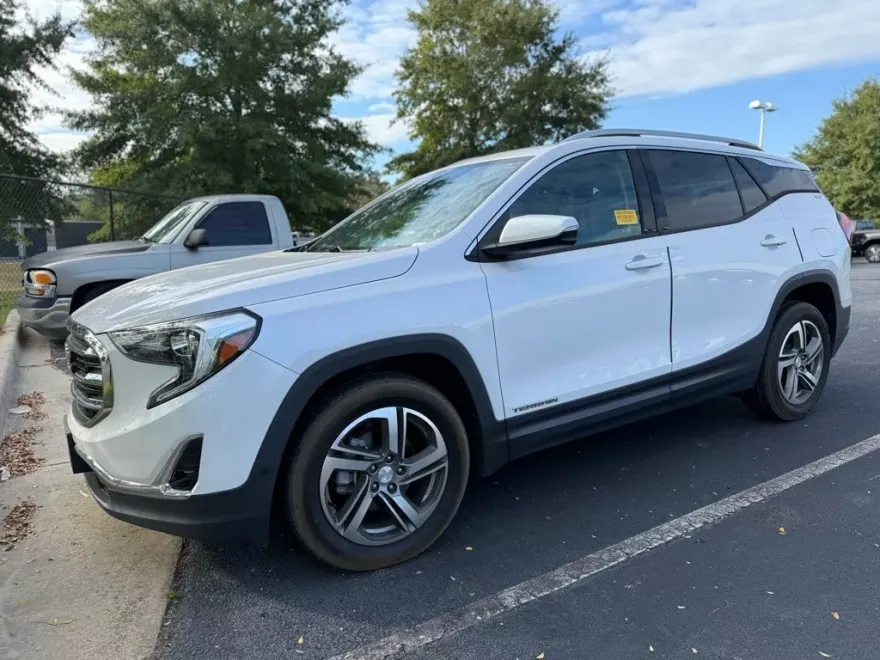 2020 Gmc Terrain SLT photo 1