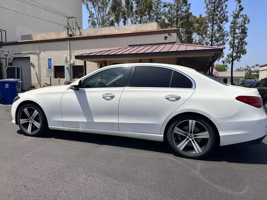 2022 Mercedes Benz C 300 Sedan photo 1