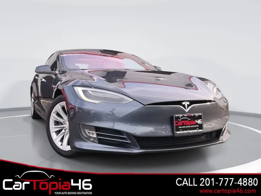 2018 Tesla Model S photo 1