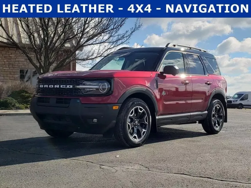 2025 Ford Bronco Sport Outer Banks photo 1