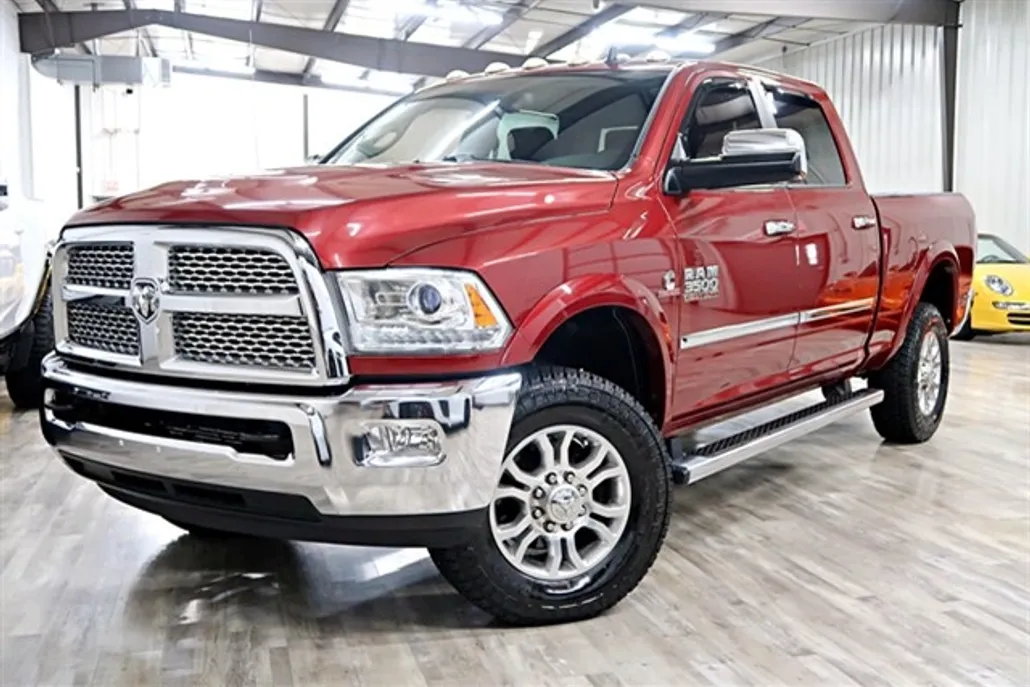 2014 Ram 3500 Laramie photo 1